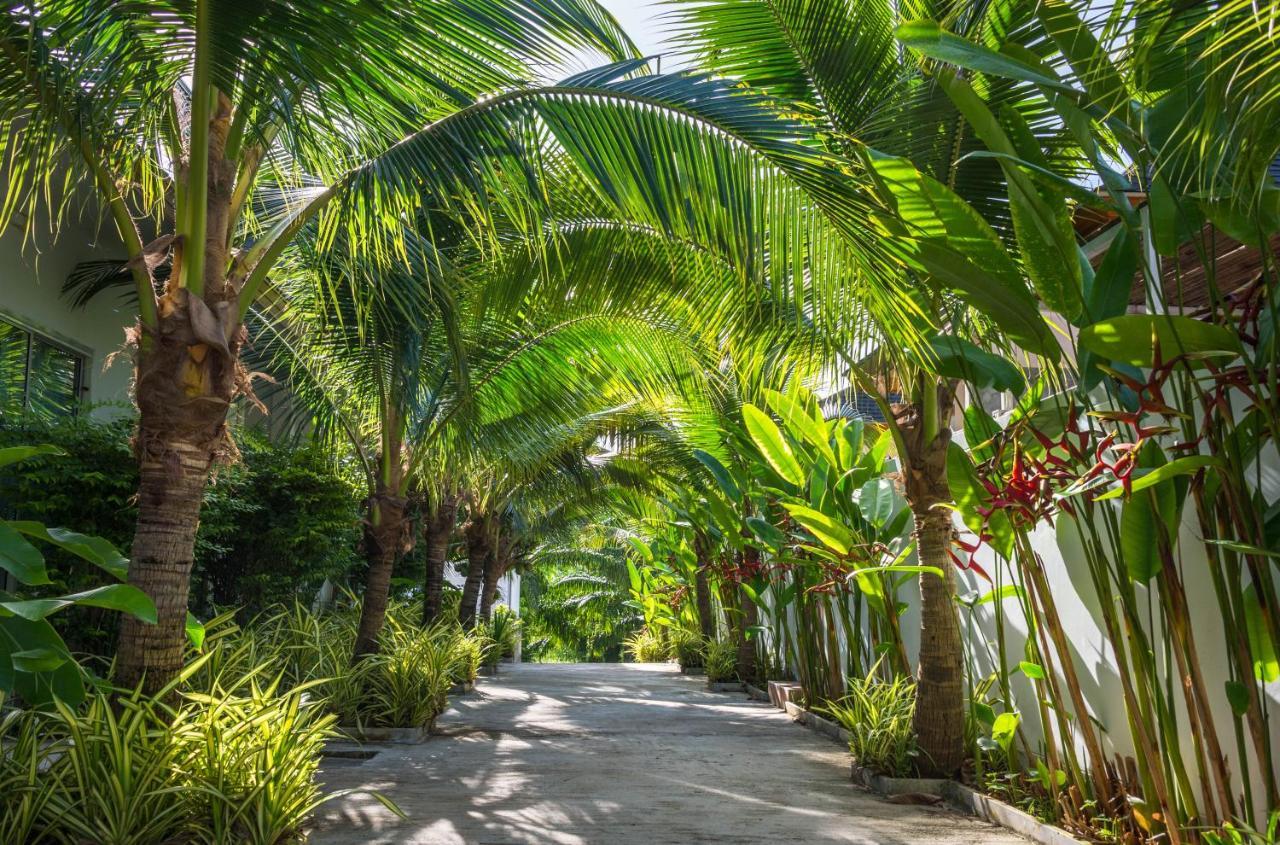 Amadha Villas Retreat - Free Tuk-Tuk Service To The Beach Ao Nang Exterior photo